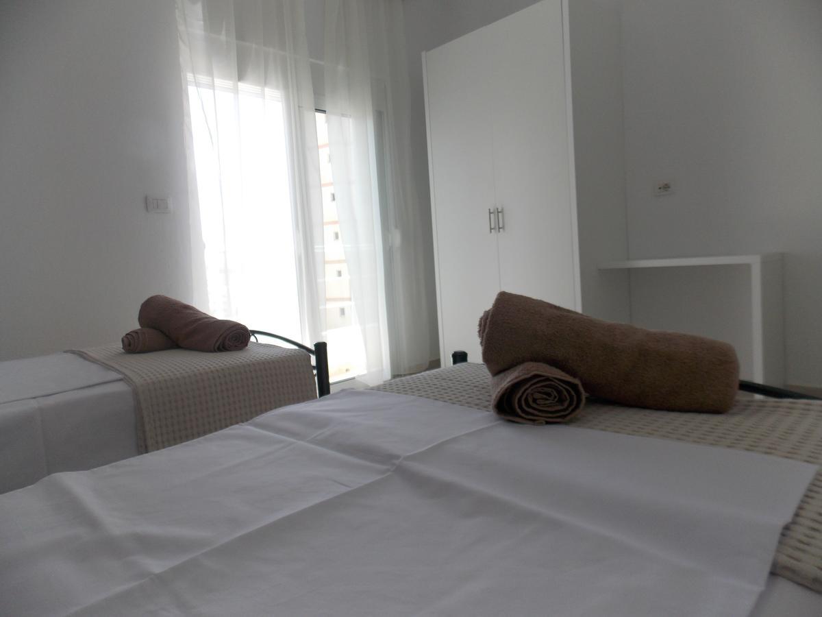 Zeta'S Apartments Saranda Zewnętrze zdjęcie